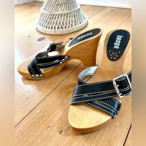 Y2K wood and leather BONGO platforms size 7